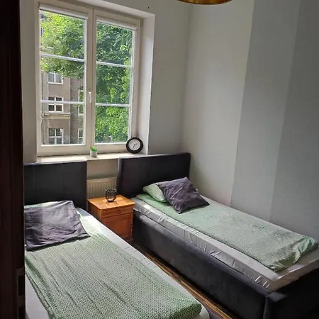 Apartament Przy Fontannie Neptuna Gdansk Exterior photo